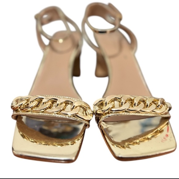 BCBGeneration Women's Finda Gold Strappy Block Heel Chain Sandals Sz 10 - Picture 5 of 11